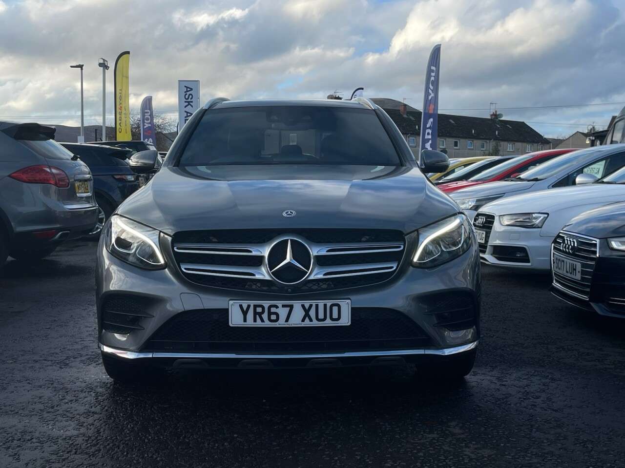 A 2017 MERCEDES-BENZ GLC 2.1 GLC220d AMG Line (Premium) SUV 5dr Diesel G-Tronic 4MATIC Euro 6 (s/s) A 2017 MERCEDES-BENZ GLC 2.1 GLC220d AMG Line (Premium) SUV 5dr Diesel G-Tronic 4MATIC Euro 6 (s/s)