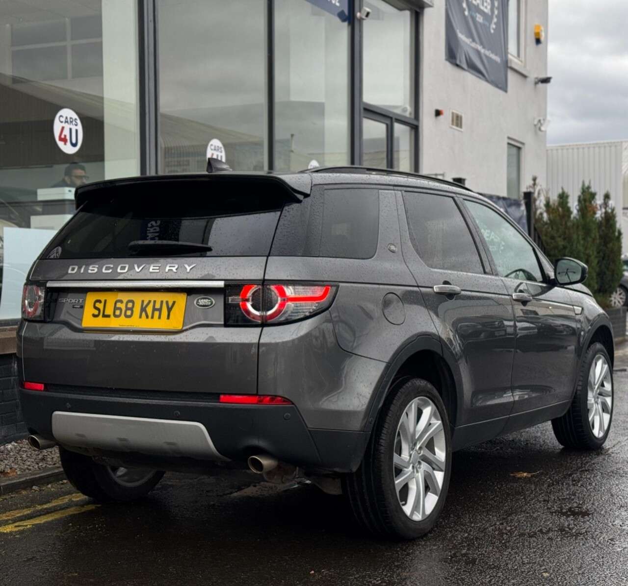 A 2018 LAND ROVER DISCOVERY SPORT 2.0 Si4 HSE Luxury SUV 5dr Petrol Auto 4WD Euro 6 (s/s) (240 ps) BACK CAMER A 2018 LAND ROVER DISCOVERY SPORT 2.0 Si4 HSE Luxury SUV 5dr Petrol Auto 4WD Euro 6 (s/s) (240 ps) BACK CAMER