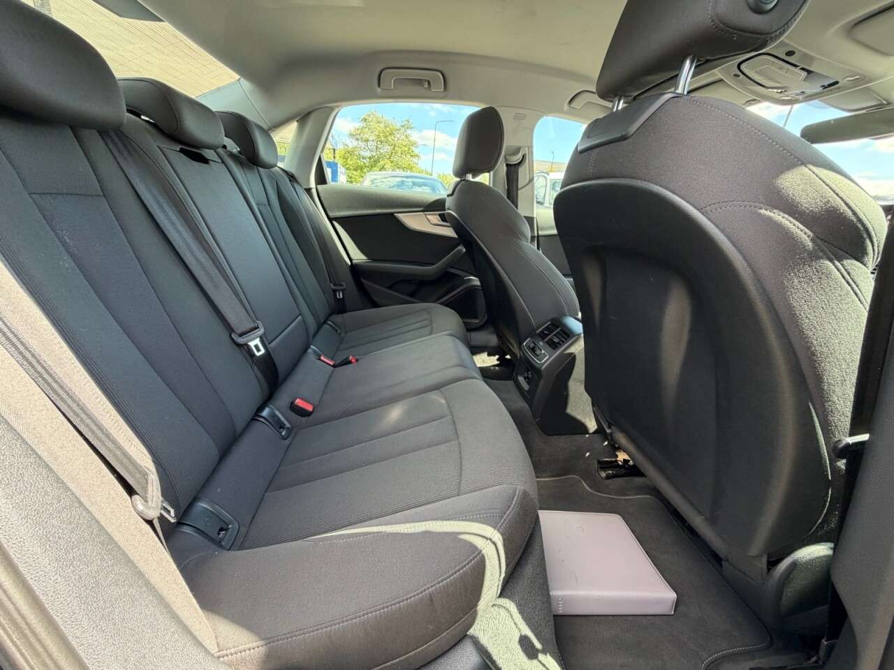 2016 AUDI A4 2016 AUDI A4