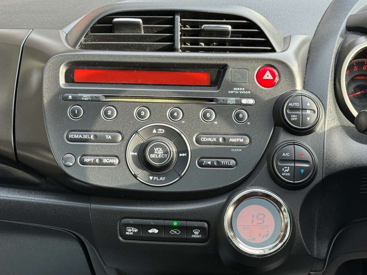 2012 HONDA JAZZ 2012 HONDA JAZZ