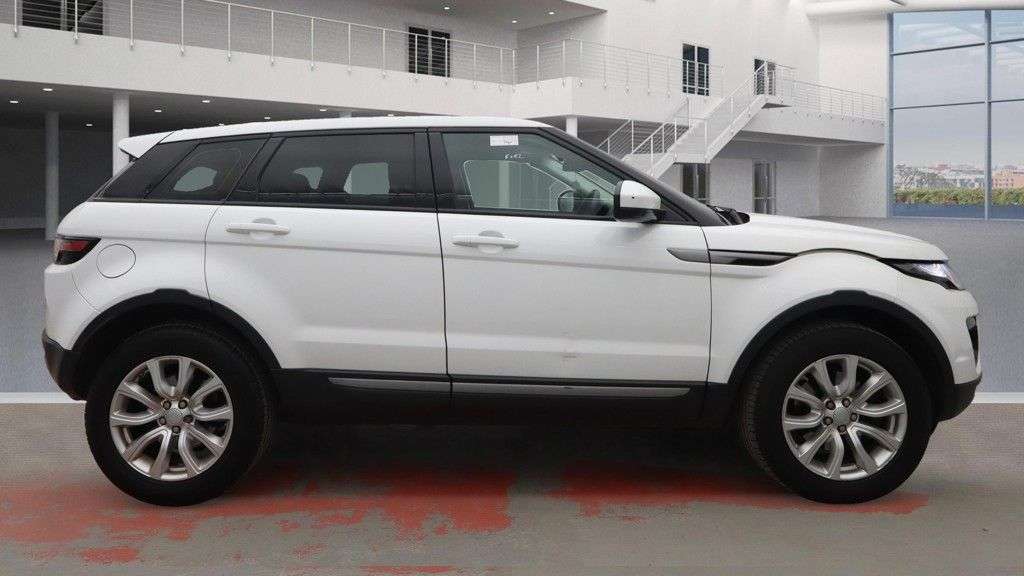 2019 LAND ROVER RANGE ROVER EVOQUE 2019 LAND ROVER RANGE ROVER EVOQUE