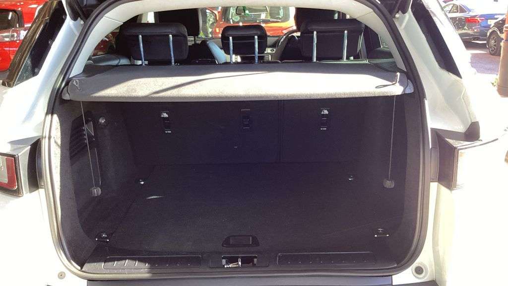 2019 LAND ROVER RANGE ROVER EVOQUE 2019 LAND ROVER RANGE ROVER EVOQUE