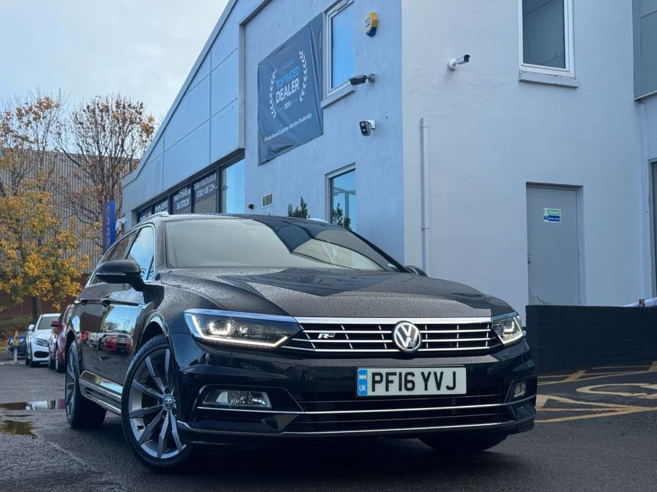 A 2016 VOLKSWAGEN PASSAT 2.0 BiTDI BlueMotion Tech R-Line Estate 5dr Diesel DSG 4Motion Euro 6 (s/s) A 2016 VOLKSWAGEN PASSAT 2.0 BiTDI BlueMotion Tech R-Line Estate 5dr Diesel DSG 4Motion Euro 6 (s/s)
