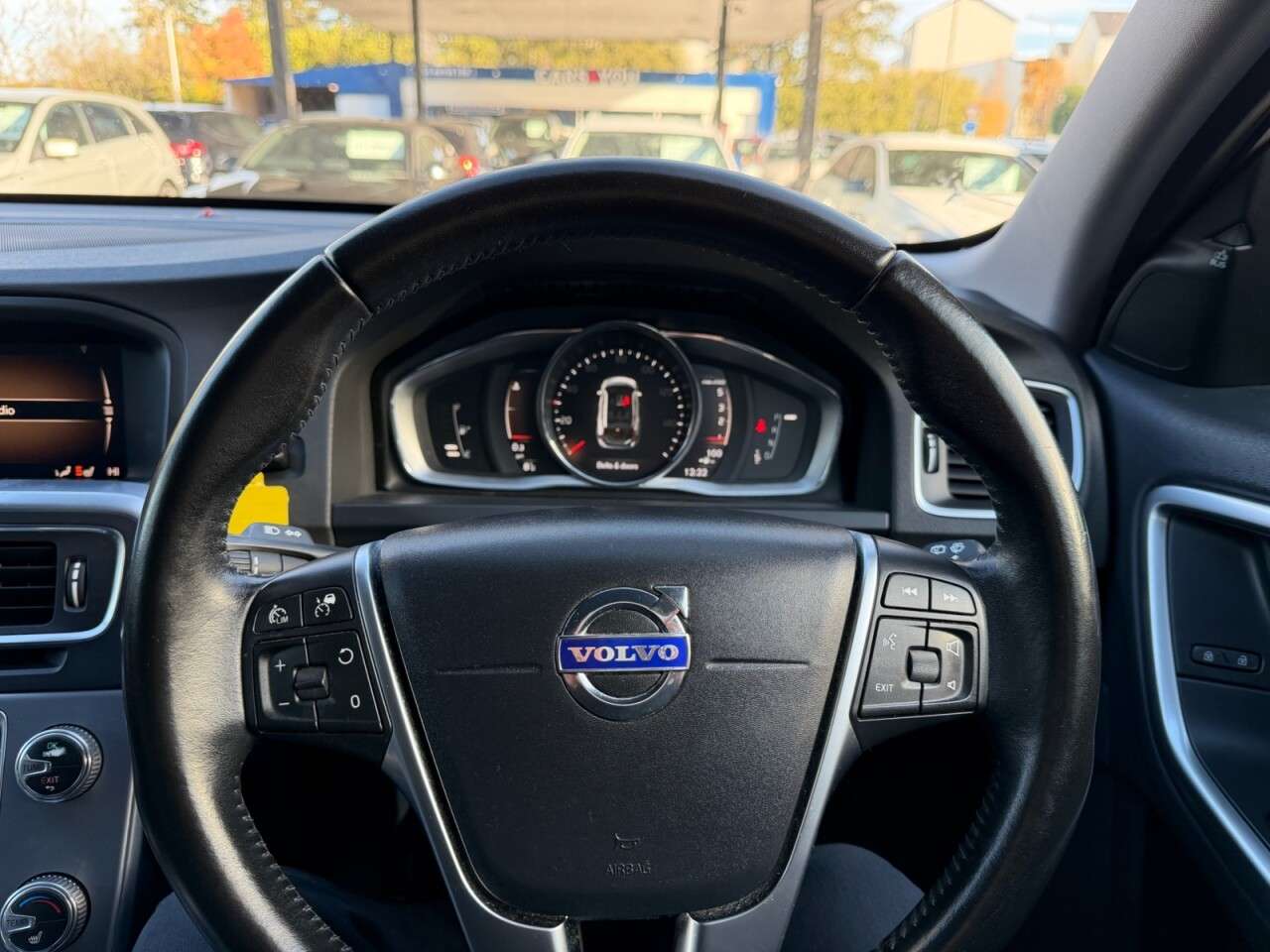 2017 VOLVO V60 CROSS COUNTRY 2017 VOLVO V60 CROSS COUNTRY