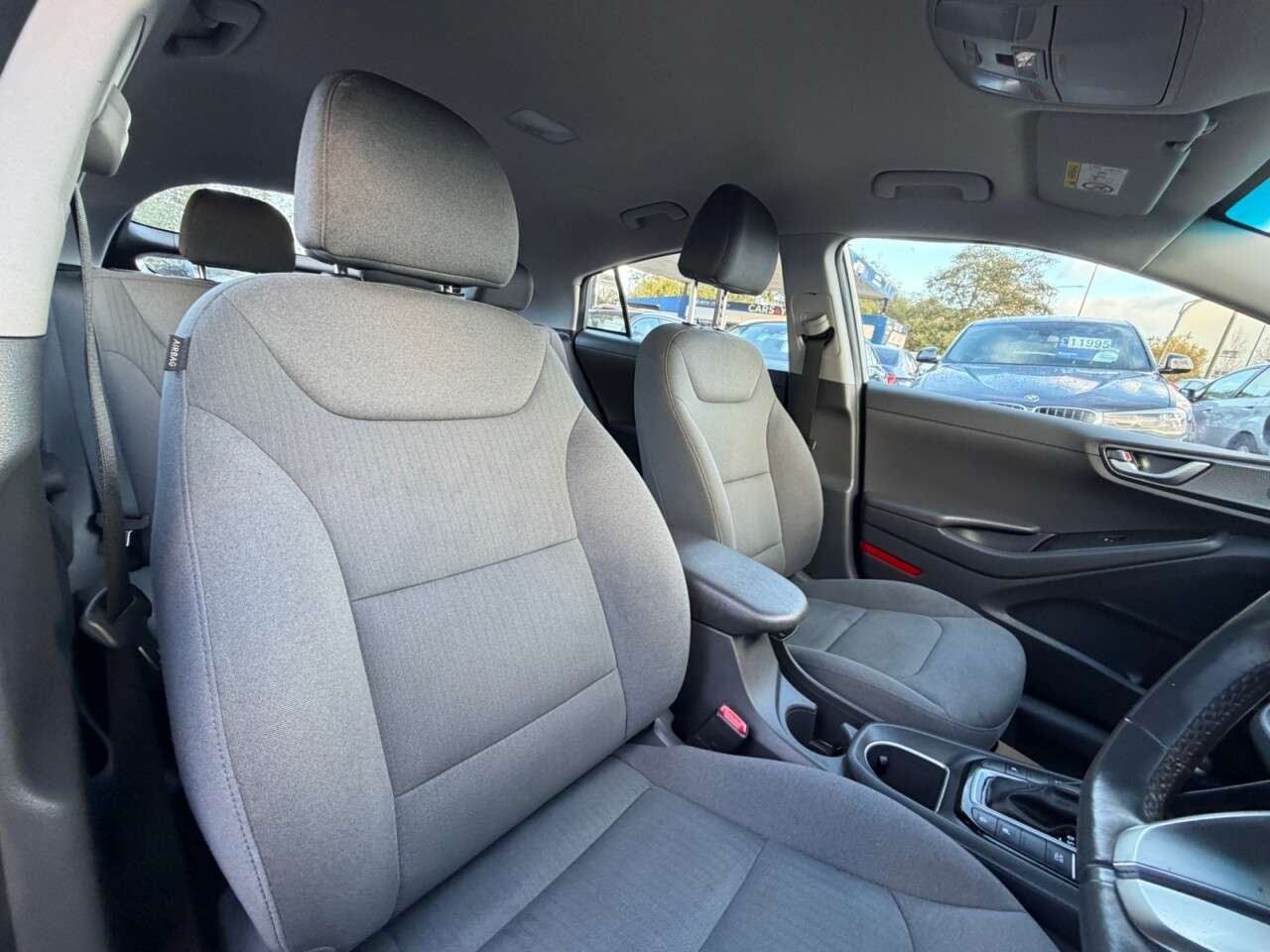 2022 HYUNDAI IONIQ 2022 HYUNDAI IONIQ