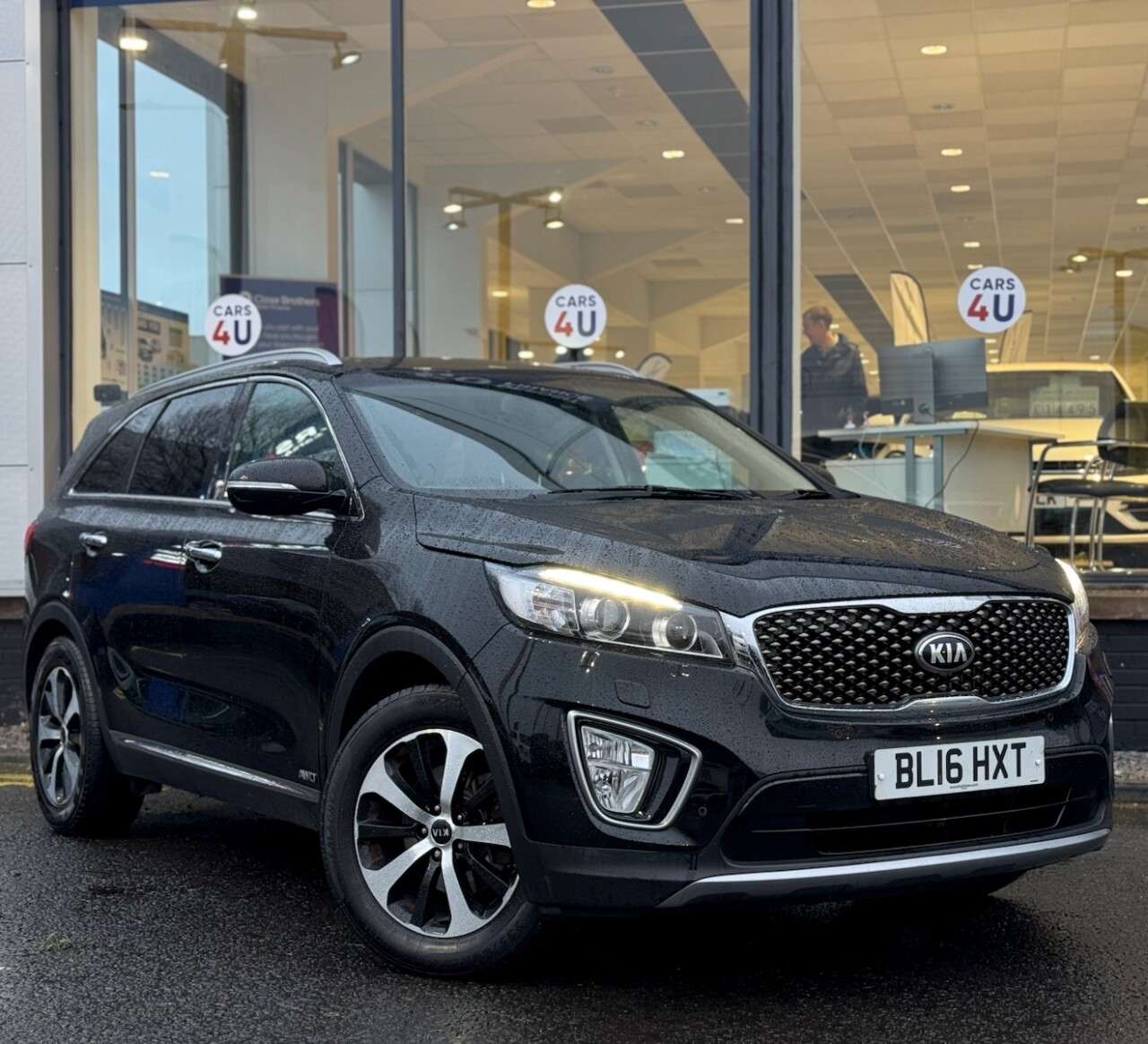 A 2016 KIA SORENTO 2.2 CRDi KX-3 SUV 5dr Diesel Auto AWD Euro 6 (197 bhp) A 2016 KIA SORENTO 2.2 CRDi KX-3 SUV 5dr Diesel Auto AWD Euro 6 (197 bhp)