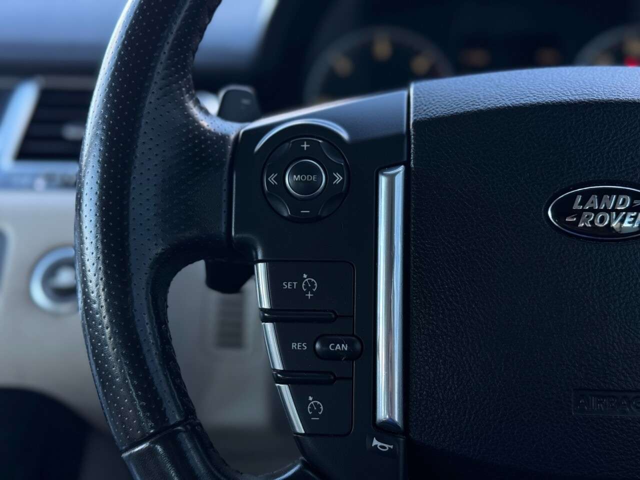 2011 LAND ROVER RANGE ROVER SPORT 2011 LAND ROVER RANGE ROVER SPORT