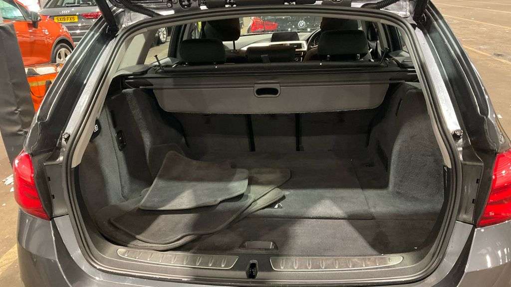 2018 BMW 3 SERIES 2018 BMW 3 SERIES