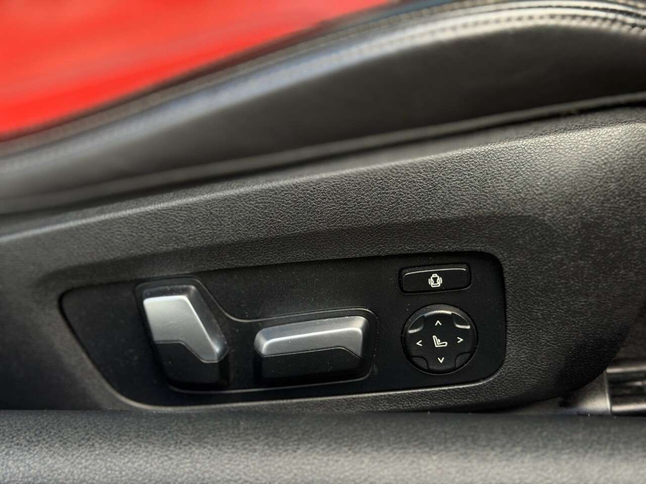2018 BMW 8 SERIES 2018 BMW 8 SERIES