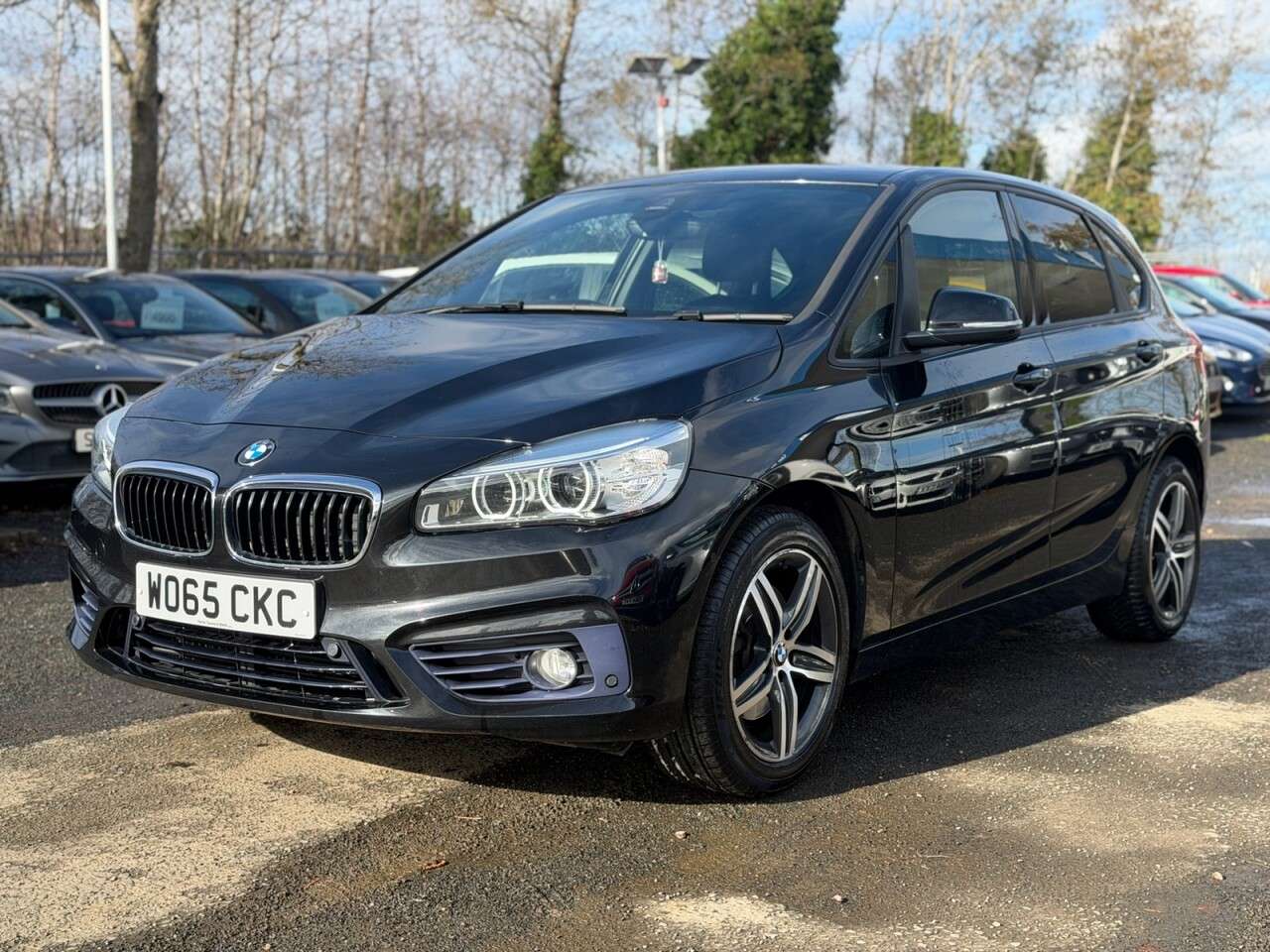 A 2015 BMW 2 SERIES ACTIVE TOURER 2.0 220d Sport MPV 5dr Diesel Auto xDrive Euro 6 (s/s) (190 ps) A 2015 BMW 2 SERIES ACTIVE TOURER 2.0 220d Sport MPV 5dr Diesel Auto xDrive Euro 6 (s/s) (190 ps)