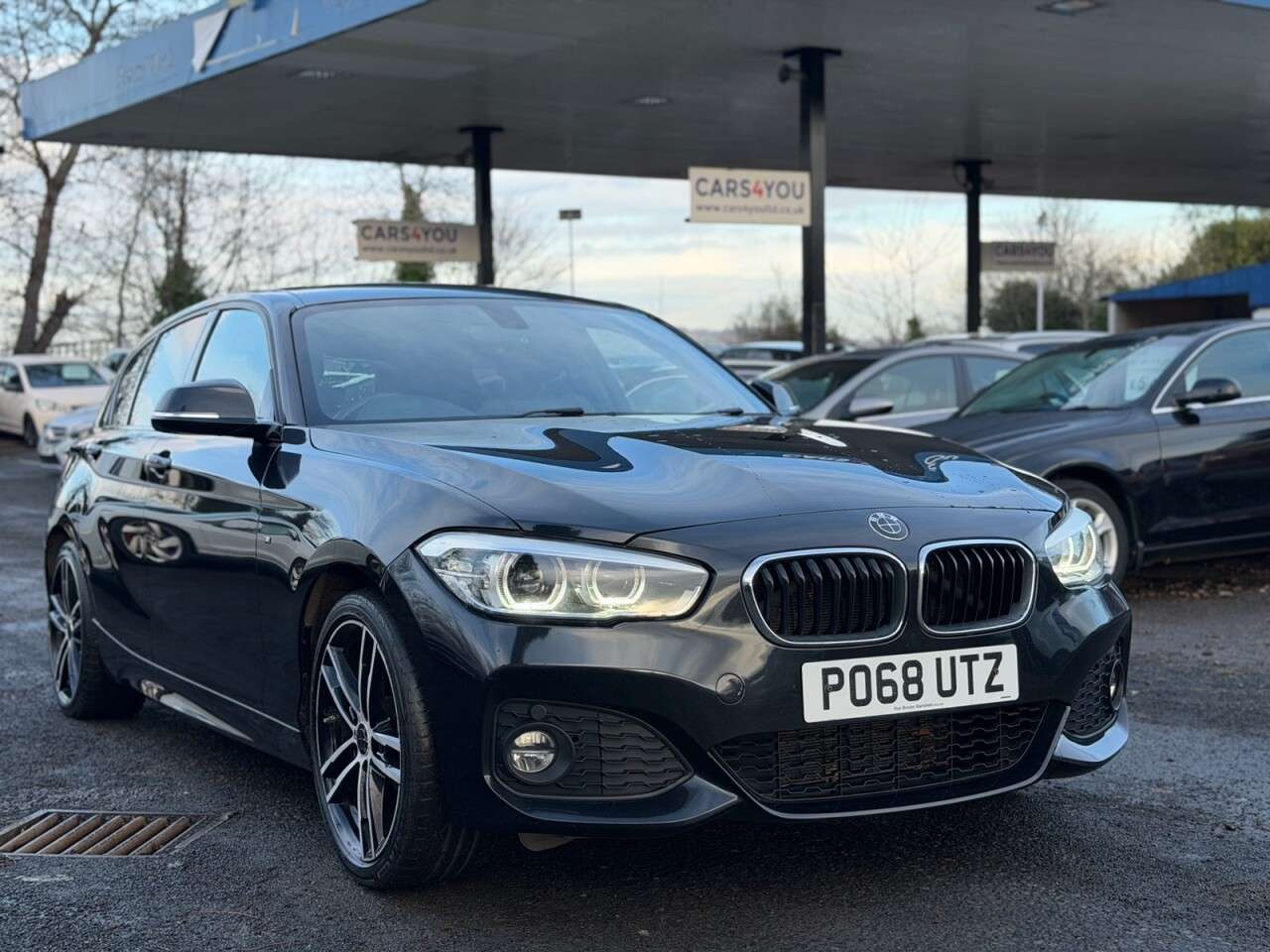 A 2018 BMW 1 SERIES 2.0 120i GPF M Sport Hatchback 5dr Petrol Auto Euro 6 (s/s) (184 ps) A 2018 BMW 1 SERIES 2.0 120i GPF M Sport Hatchback 5dr Petrol Auto Euro 6 (s/s) (184 ps)
