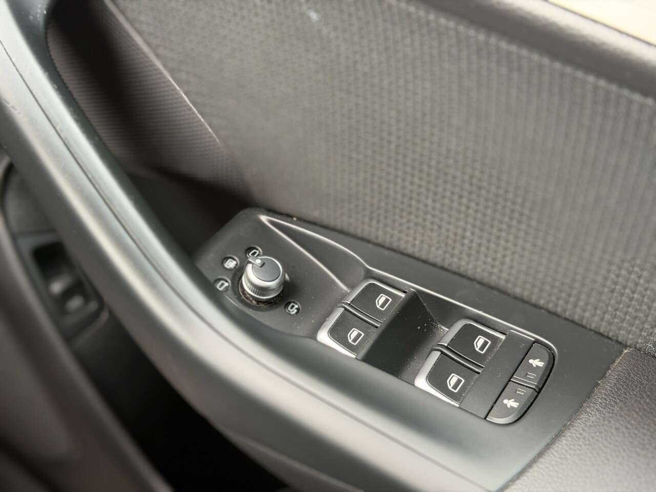 2015 AUDI Q3 2015 AUDI Q3