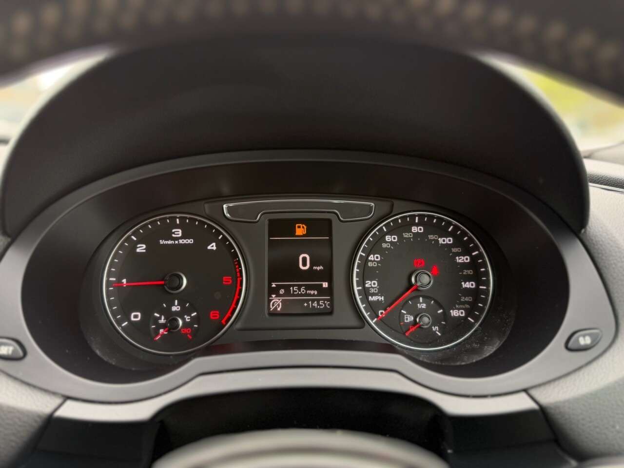 2015 AUDI Q3 2015 AUDI Q3
