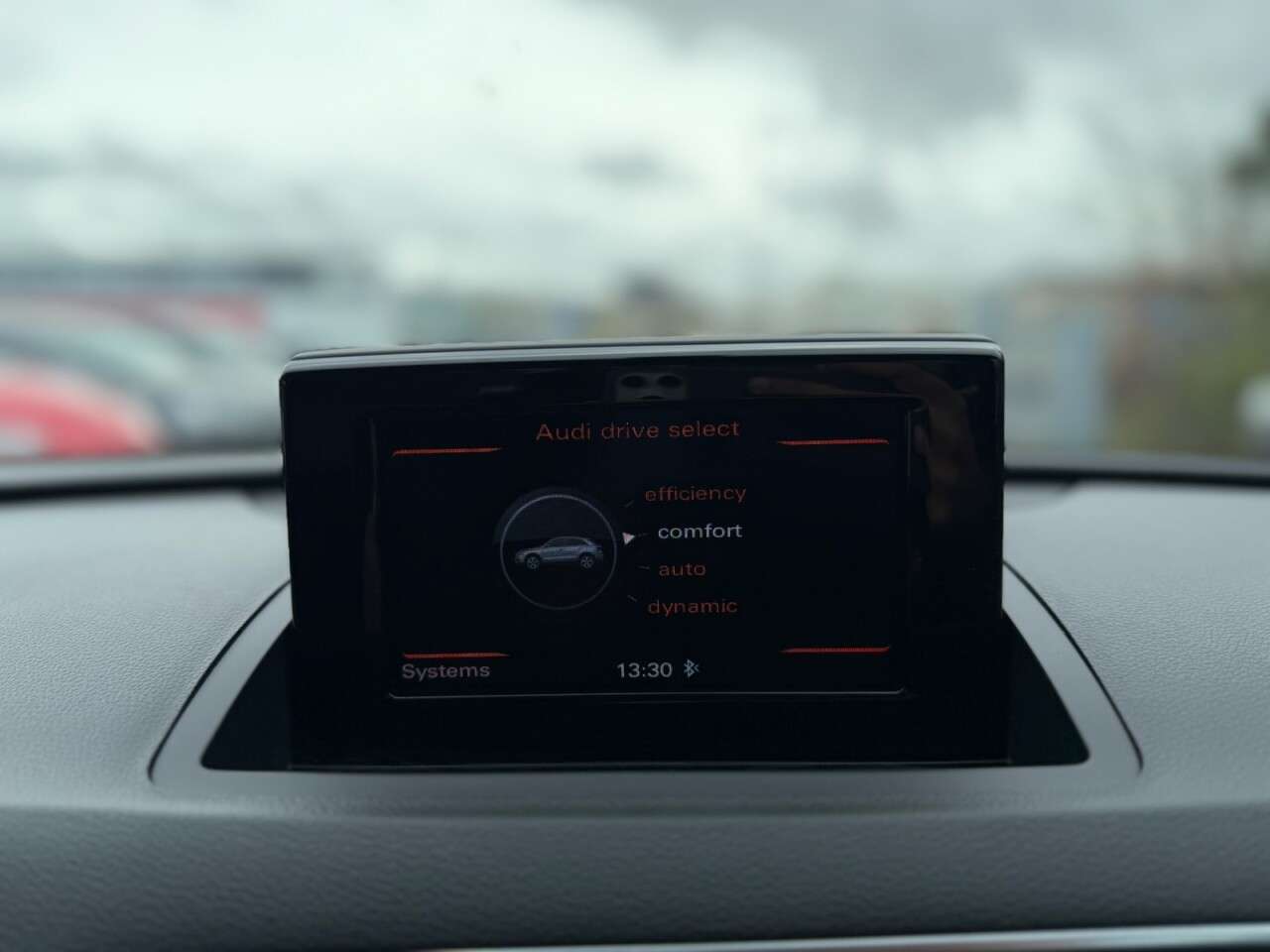 2015 AUDI Q3 2015 AUDI Q3