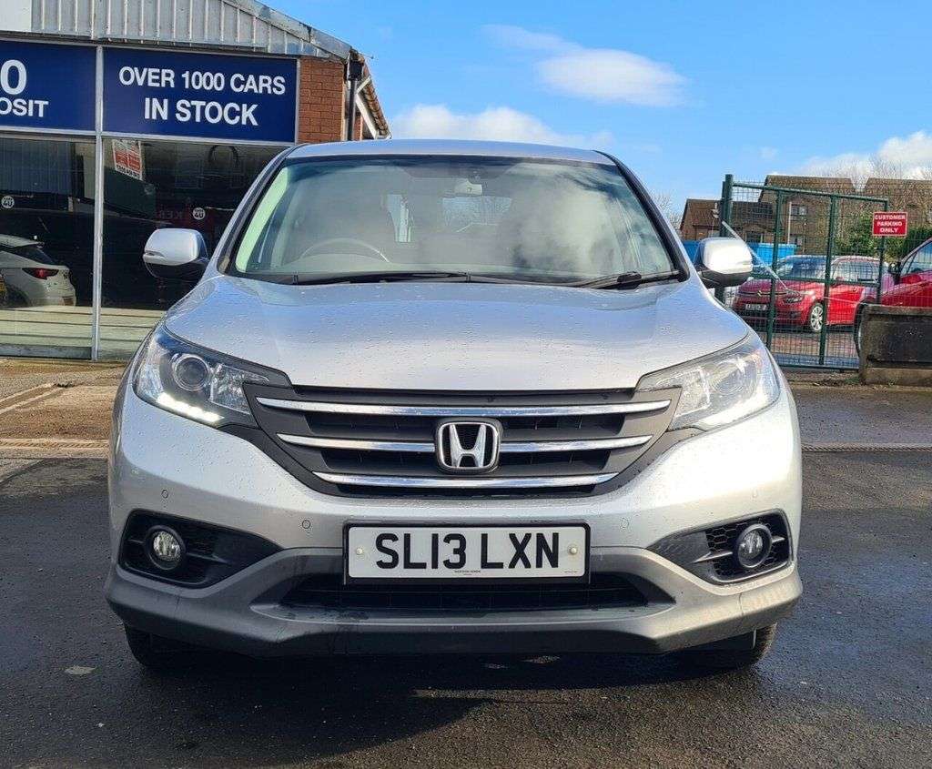 A 2013 HONDA CR-V 2.2 i-DTEC SE SUV 5dr Diesel Auto 4WD Euro 5 (150 ps) A 2013 HONDA CR-V 2.2 i-DTEC SE SUV 5dr Diesel Auto 4WD Euro 5 (150 ps)