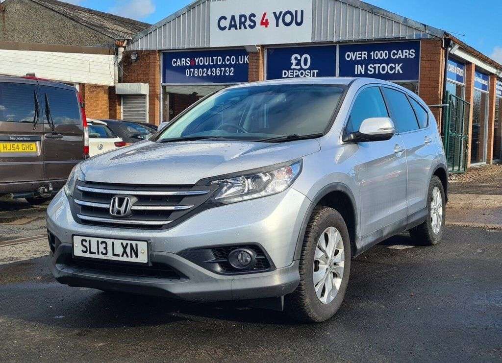 A 2013 HONDA CR-V 2.2 i-DTEC SE SUV 5dr Diesel Auto 4WD Euro 5 (150 ps) A 2013 HONDA CR-V 2.2 i-DTEC SE SUV 5dr Diesel Auto 4WD Euro 5 (150 ps)