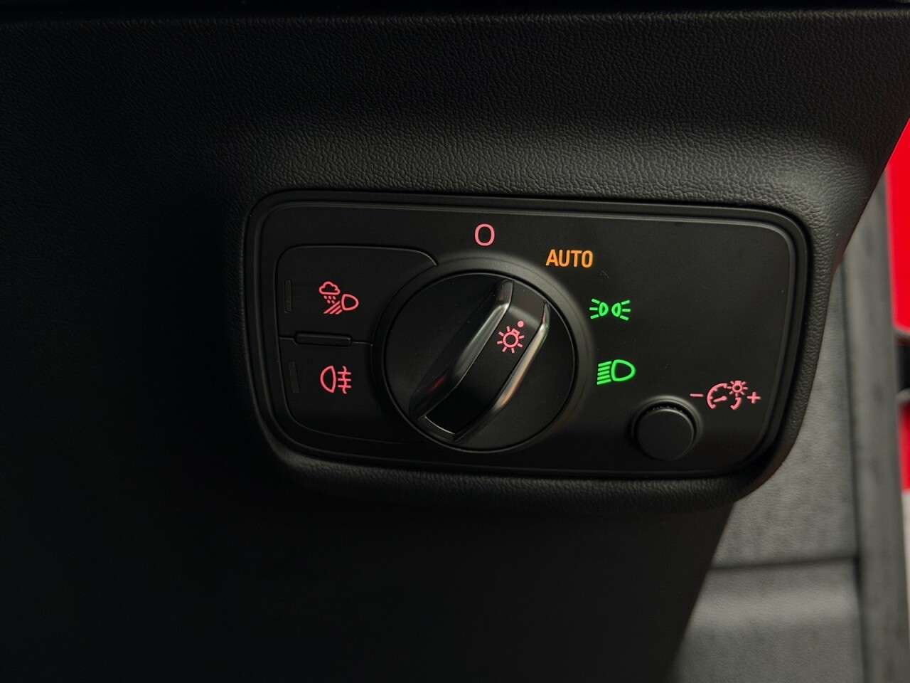 2015 AUDI TT 2015 AUDI TT