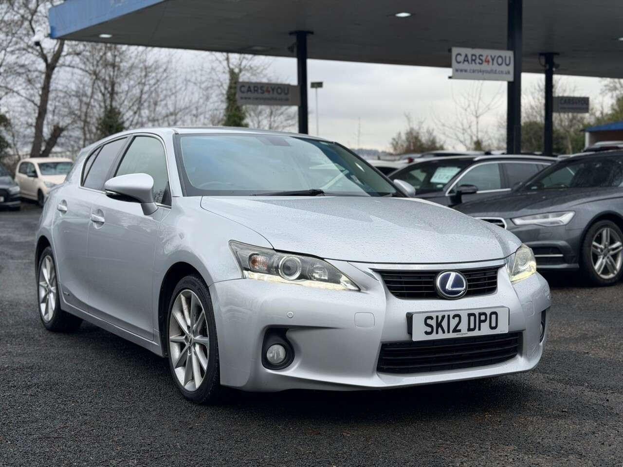 A 2012 LEXUS CT 200H SE-L A 2012 LEXUS CT 200H SE-L