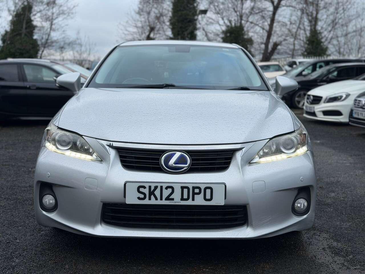 A 2012 LEXUS CT 200H SE-L A 2012 LEXUS CT 200H SE-L