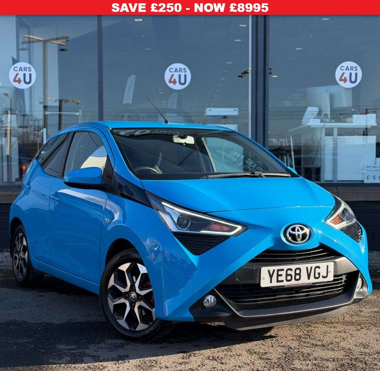 A 2018 TOYOTA AYGO 1.0 VVT-i x-plore Hatchback 5dr Petrol Manual Euro 6 (71 ps) A 2018 TOYOTA AYGO 1.0 VVT-i x-plore Hatchback 5dr Petrol Manual Euro 6 (71 ps)