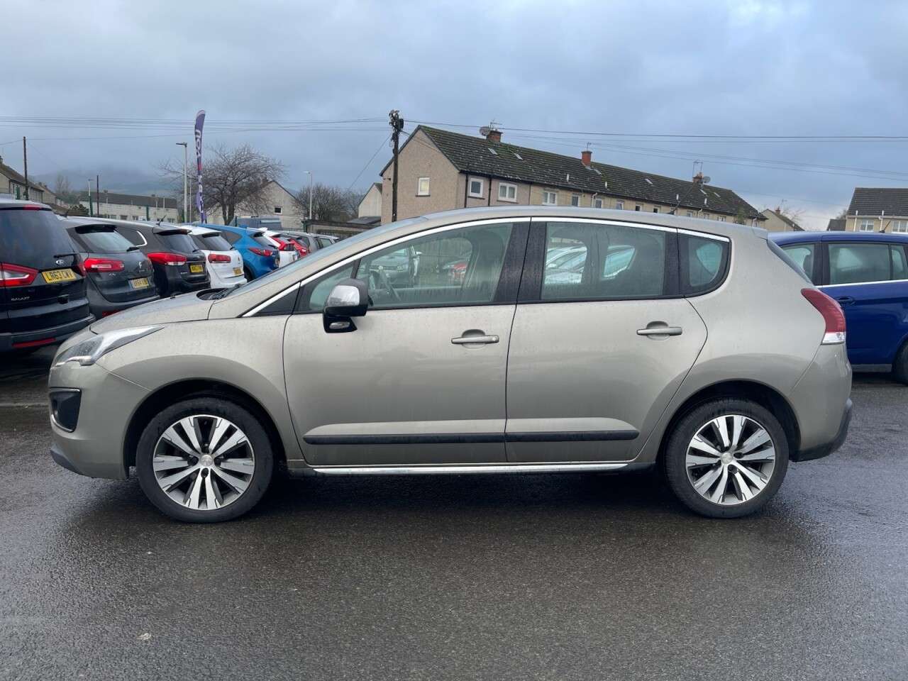 2017 PEUGEOT 3008 2017 PEUGEOT 3008