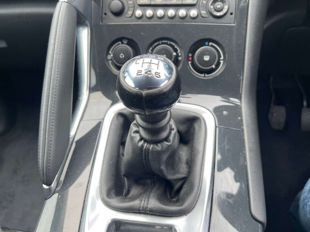 2017 PEUGEOT 3008 2017 PEUGEOT 3008