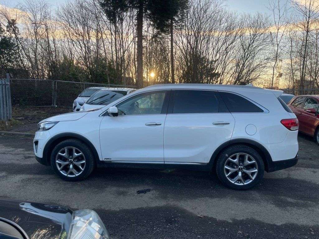 A 2017 KIA SORENTO CRDI KX-4 ISG A 2017 KIA SORENTO CRDI KX-4 ISG