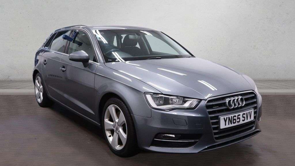 A 2015 AUDI A3 2.0 TDI Sport Sportback 5dr Diesel S Tronic quattro Euro 6 (s/s) (184 ps) A 2015 AUDI A3 2.0 TDI Sport Sportback 5dr Diesel S Tronic quattro Euro 6 (s/s) (184 ps)