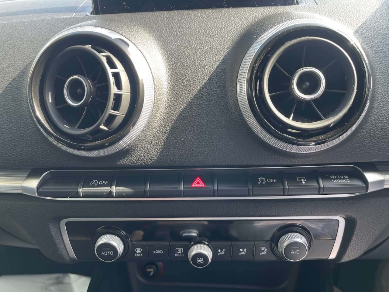 2015 AUDI A3 2015 AUDI A3