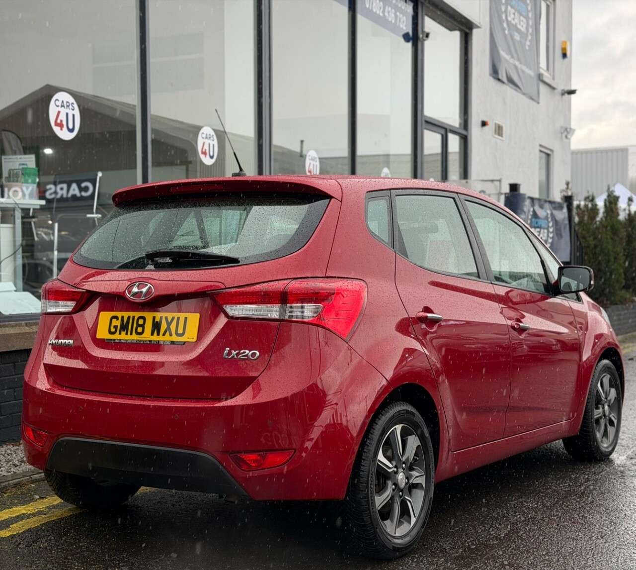 A 2018 HYUNDAI IX20 1.6 SE Nav Hatchback 5dr Petrol Auto Euro 6 (125 ps) A 2018 HYUNDAI IX20 1.6 SE Nav Hatchback 5dr Petrol Auto Euro 6 (125 ps)