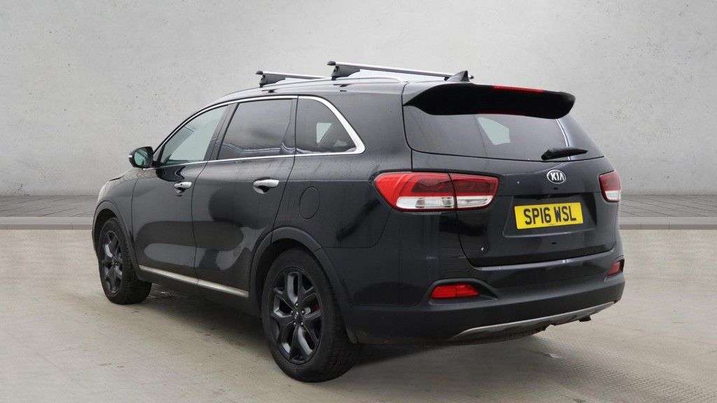A 2016 KIA SORENTO 2.2 CRDi KX-4 SUV 5dr Diesel Auto AWD Euro 6 (197 bhp) A 2016 KIA SORENTO 2.2 CRDi KX-4 SUV 5dr Diesel Auto AWD Euro 6 (197 bhp)