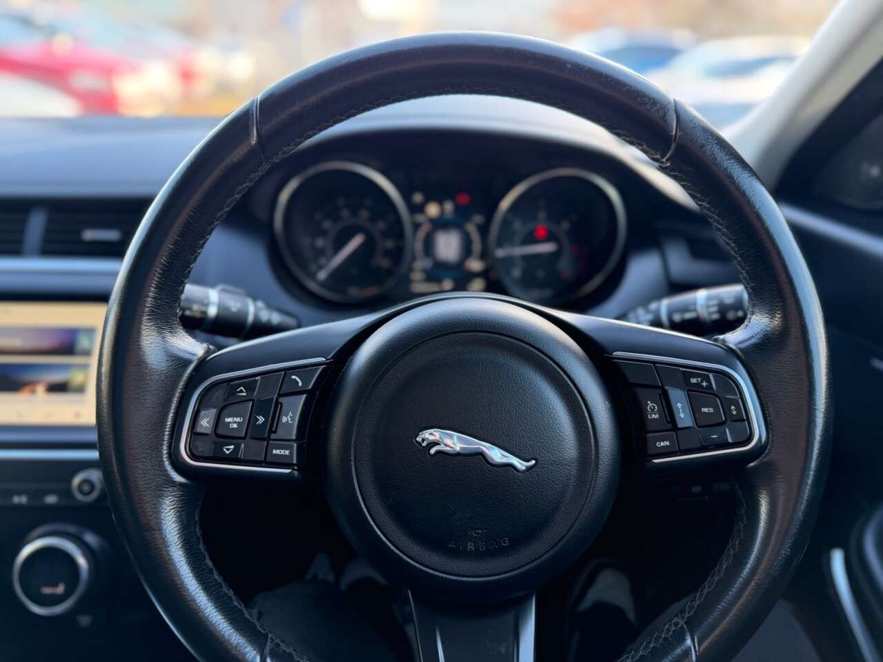 2018 JAGUAR E-PACE 2018 JAGUAR E-PACE