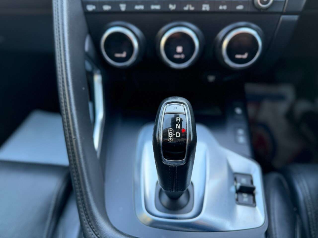 2018 JAGUAR E-PACE 2018 JAGUAR E-PACE