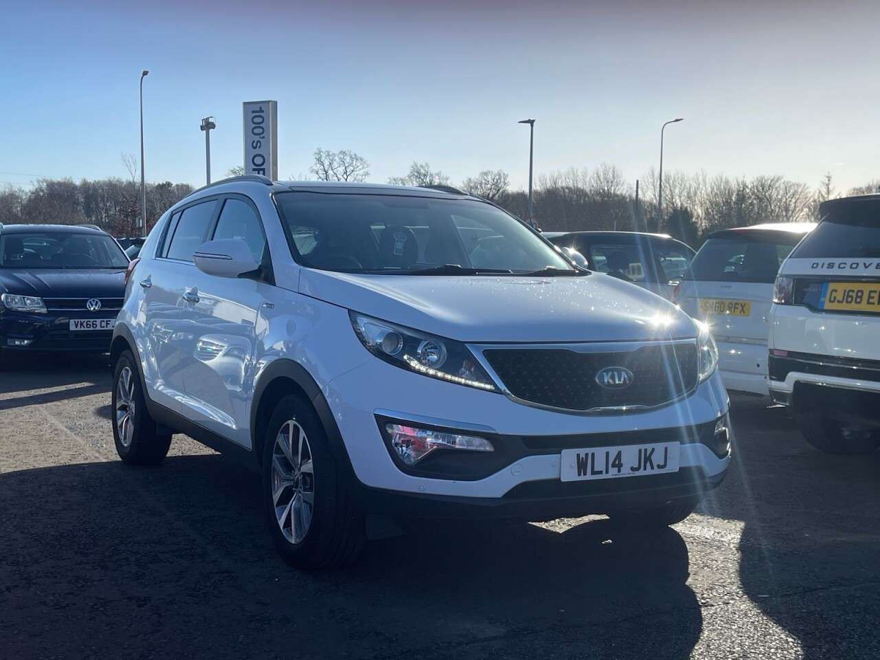 A 2014 KIA SPORTAGE 2.0 CRDi KX-2 SUV 5dr Diesel Auto AWD Euro 5 (134 bhp) SUV A 2014 KIA SPORTAGE 2.0 CRDi KX-2 SUV 5dr Diesel Auto AWD Euro 5 (134 bhp) SUV