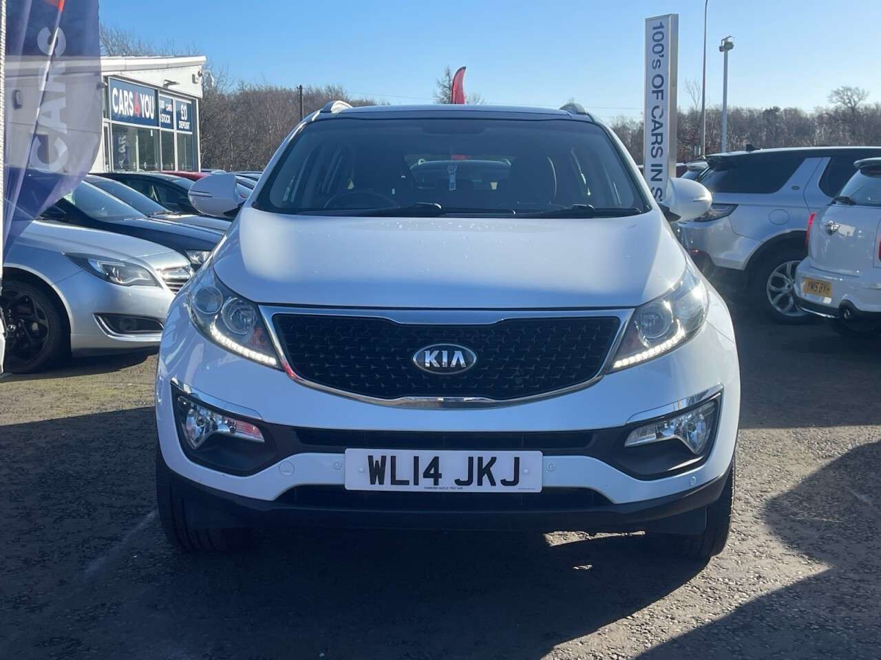 A 2014 KIA SPORTAGE 2.0 CRDi KX-2 SUV 5dr Diesel Auto AWD Euro 5 (134 bhp) SUV A 2014 KIA SPORTAGE 2.0 CRDi KX-2 SUV 5dr Diesel Auto AWD Euro 5 (134 bhp) SUV
