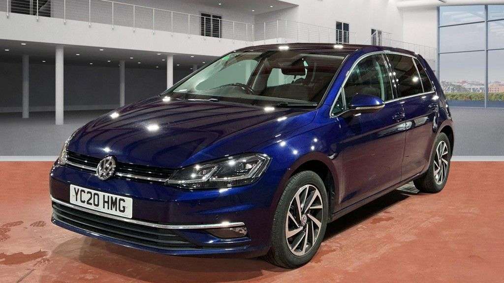 A 2020 VOLKSWAGEN GOLF 2.0 TDI Match Edition Hatchback 5dr Diesel DSG Euro 6 (s/s) (150 ps) A 2020 VOLKSWAGEN GOLF 2.0 TDI Match Edition Hatchback 5dr Diesel DSG Euro 6 (s/s) (150 ps)
