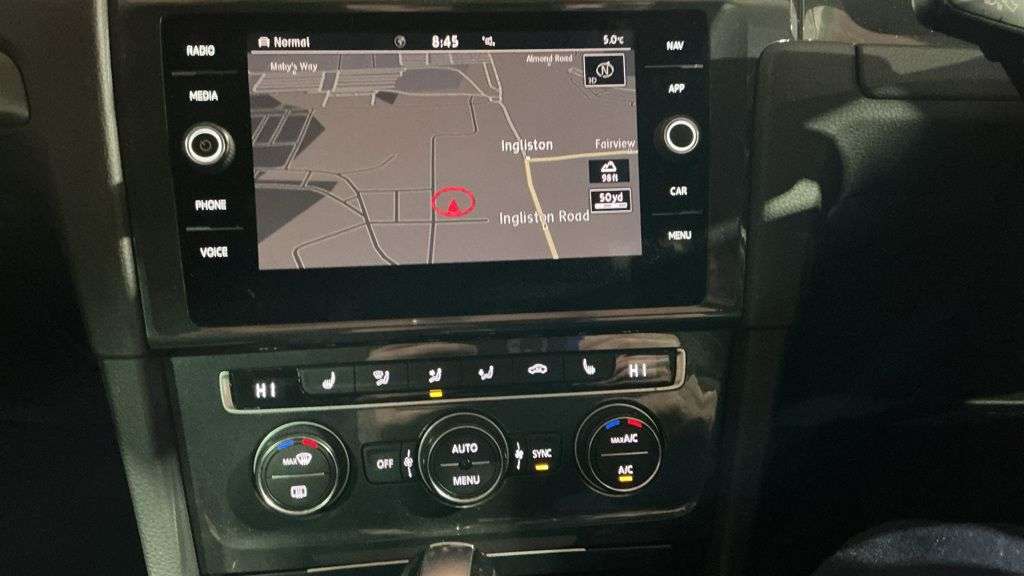 2020 VOLKSWAGEN GOLF 2020 VOLKSWAGEN GOLF