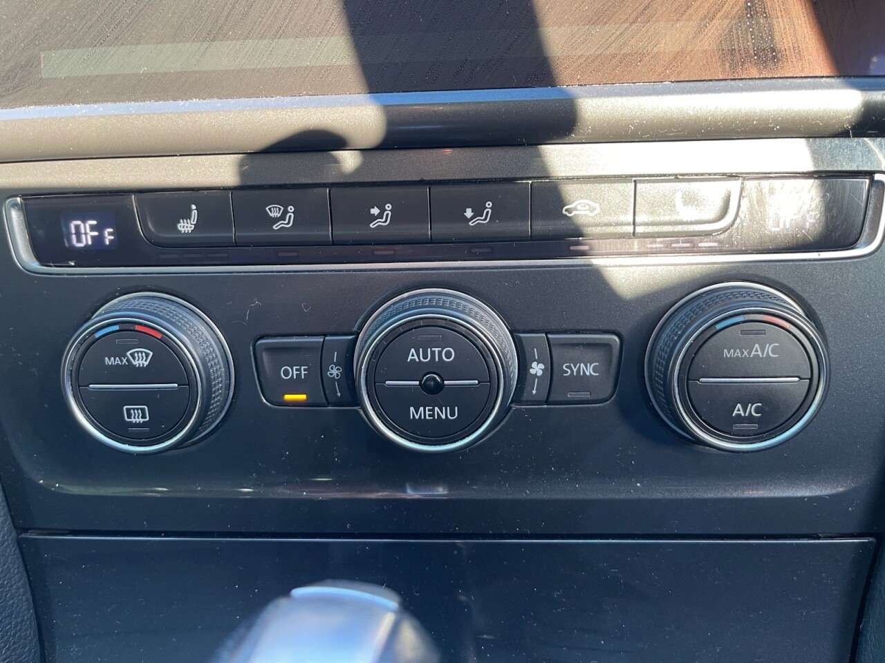 2020 VOLKSWAGEN GOLF 2020 VOLKSWAGEN GOLF