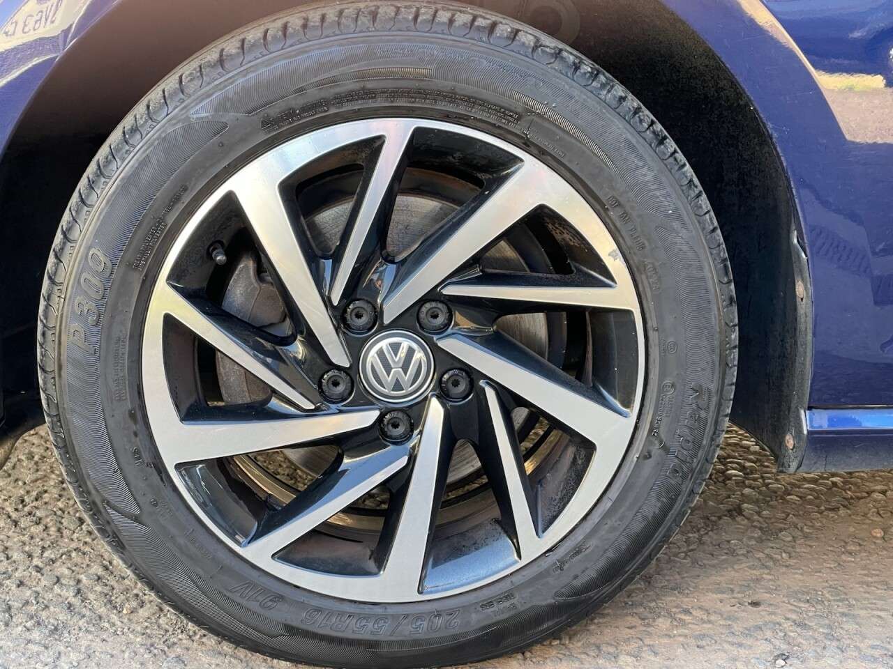 2020 VOLKSWAGEN GOLF 2020 VOLKSWAGEN GOLF