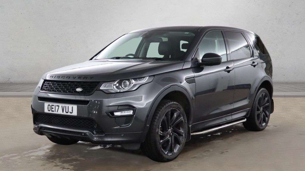 A 2017 LAND ROVER DISCOVERY SPORT 2.0 TD4 HSE Dynamic Lux SUV 5dr Diesel Auto 4WD Euro 6 (s/s) (180 ps) A 2017 LAND ROVER DISCOVERY SPORT 2.0 TD4 HSE Dynamic Lux SUV 5dr Diesel Auto 4WD Euro 6 (s/s) (180 ps)