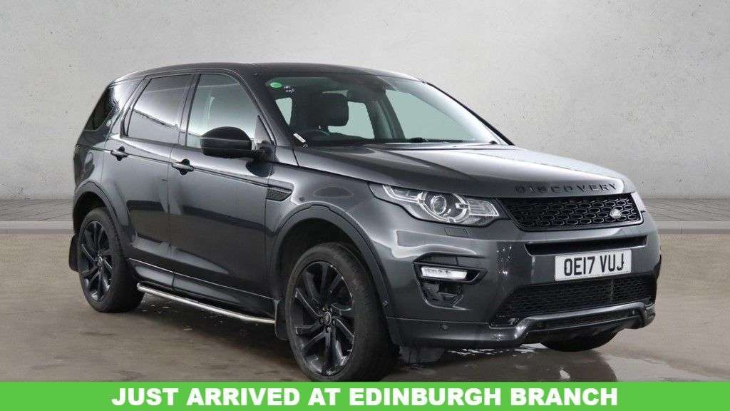 A 2017 LAND ROVER DISCOVERY SPORT 2.0 TD4 HSE Dynamic Lux SUV 5dr Diesel Auto 4WD Euro 6 (s/s) (180 ps) A 2017 LAND ROVER DISCOVERY SPORT 2.0 TD4 HSE Dynamic Lux SUV 5dr Diesel Auto 4WD Euro 6 (s/s) (180 ps)