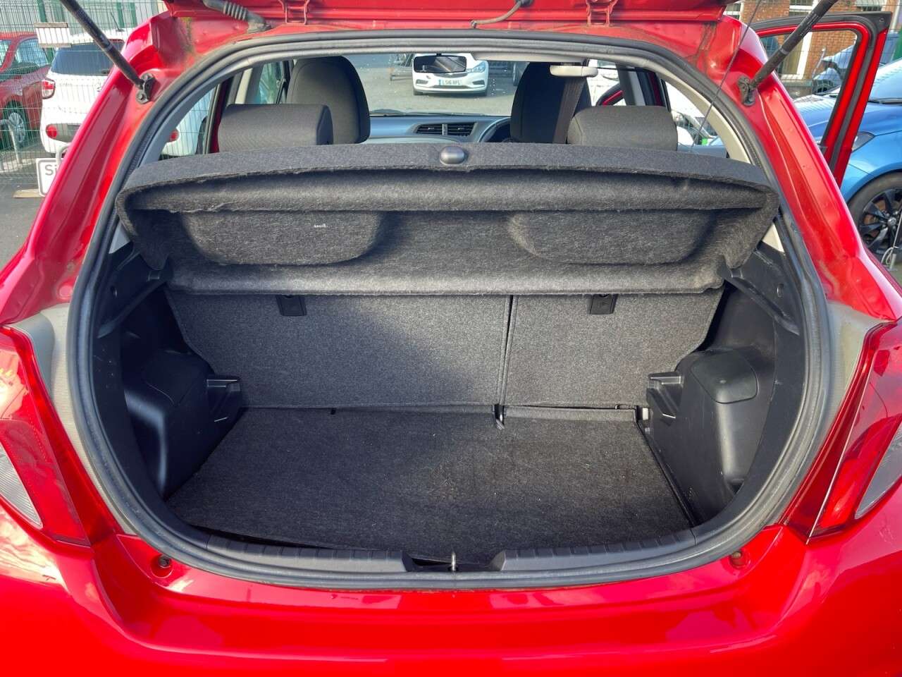 2013 TOYOTA YARIS 2013 TOYOTA YARIS