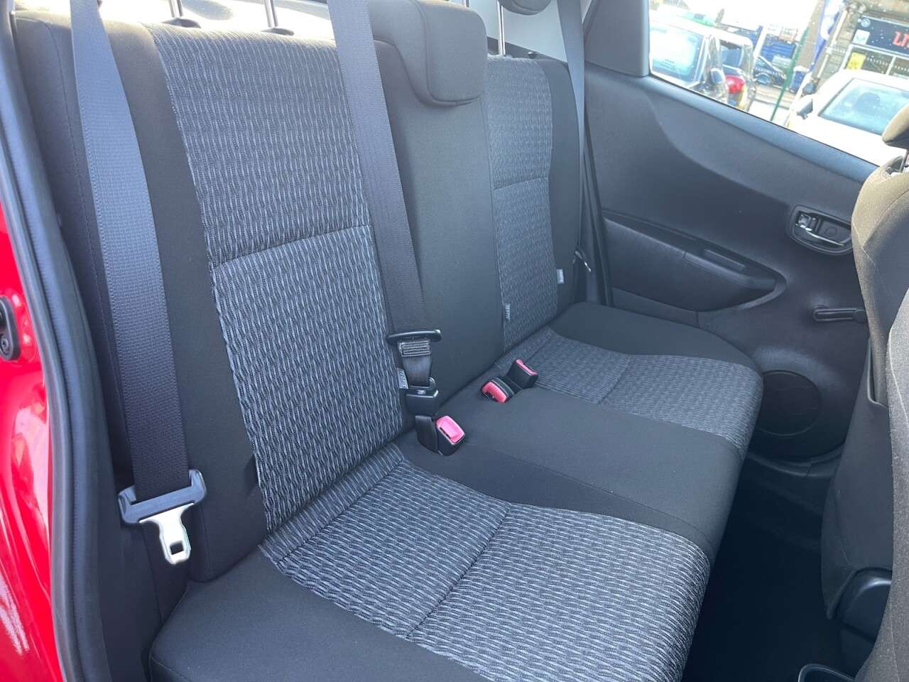 2013 TOYOTA YARIS 2013 TOYOTA YARIS