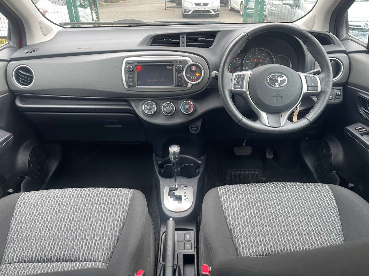 2013 TOYOTA YARIS 2013 TOYOTA YARIS