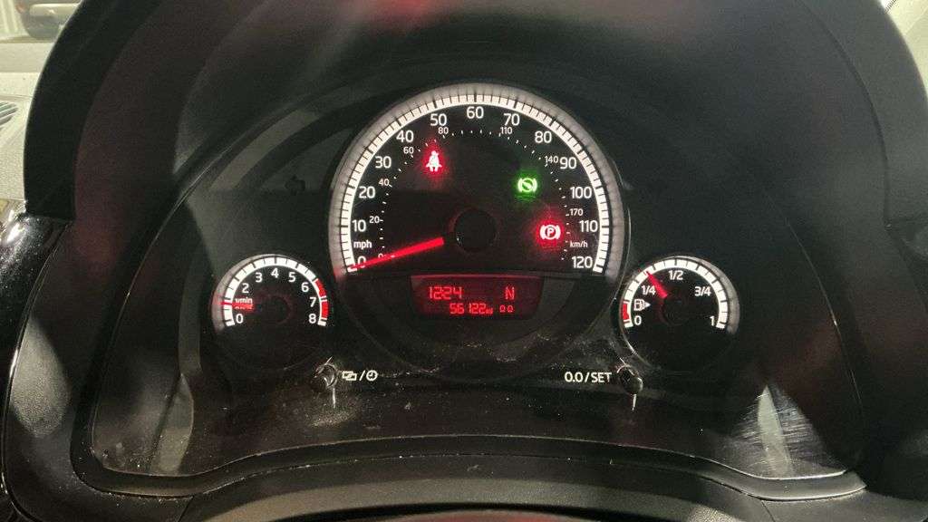 2014 VOLKSWAGEN UP! 2014 VOLKSWAGEN UP!