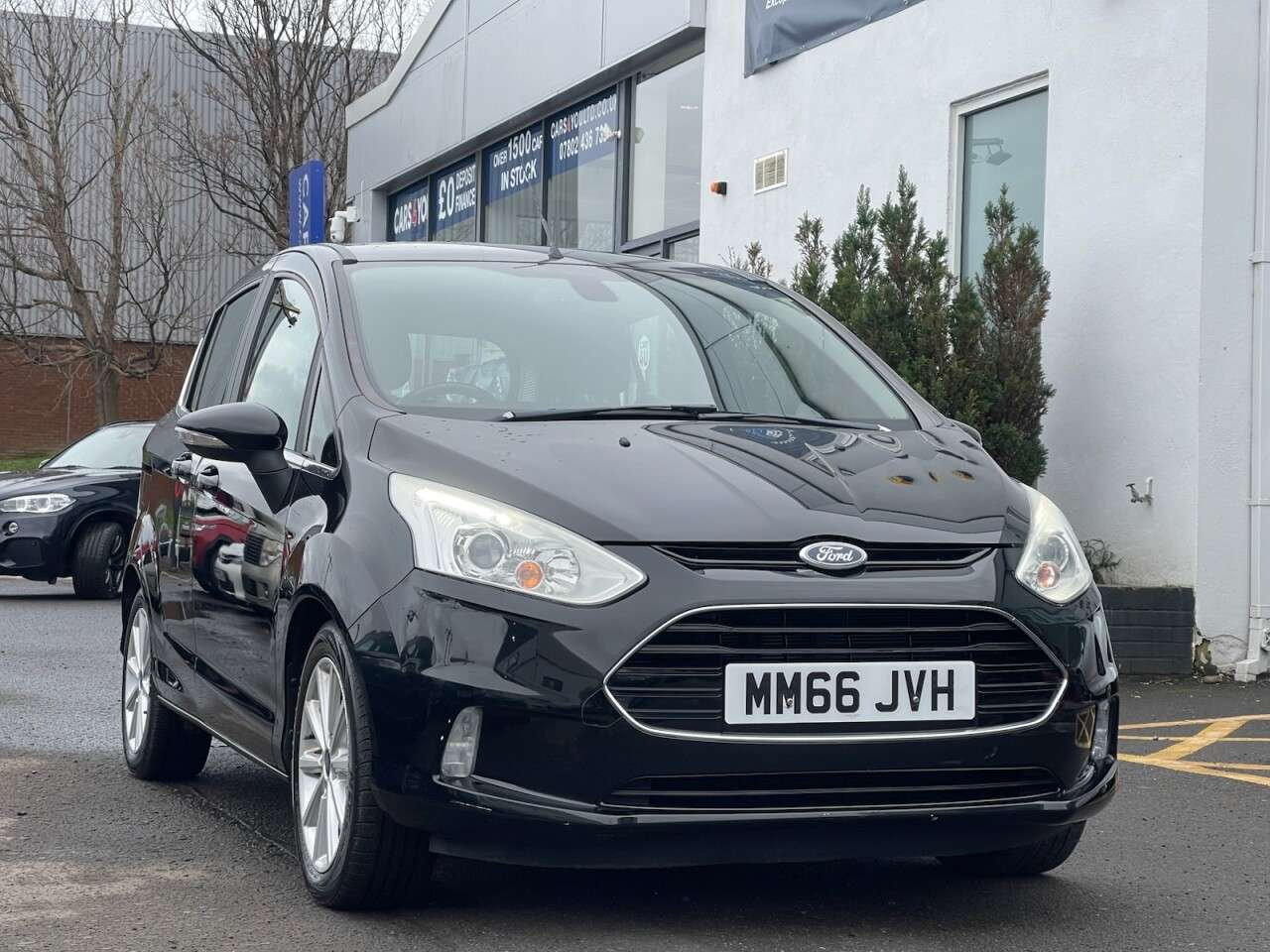 A 2017 FORD B-MAX 1.6 Titanium MPV 5dr Petrol Powershift Euro 5 (105 ps) A 2017 FORD B-MAX 1.6 Titanium MPV 5dr Petrol Powershift Euro 5 (105 ps)