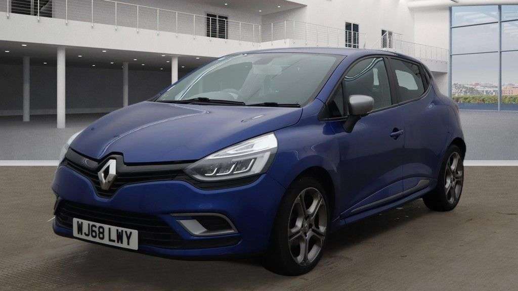 A 2018 RENAULT CLIO 0.9 TCe GT Line Hatchback 5dr Petrol Manual Euro 6 (s/s) (90 ps) A 2018 RENAULT CLIO 0.9 TCe GT Line Hatchback 5dr Petrol Manual Euro 6 (s/s) (90 ps)