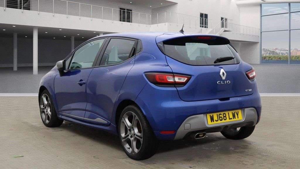 A 2018 RENAULT CLIO 0.9 TCe GT Line Hatchback 5dr Petrol Manual Euro 6 (s/s) (90 ps) A 2018 RENAULT CLIO 0.9 TCe GT Line Hatchback 5dr Petrol Manual Euro 6 (s/s) (90 ps)