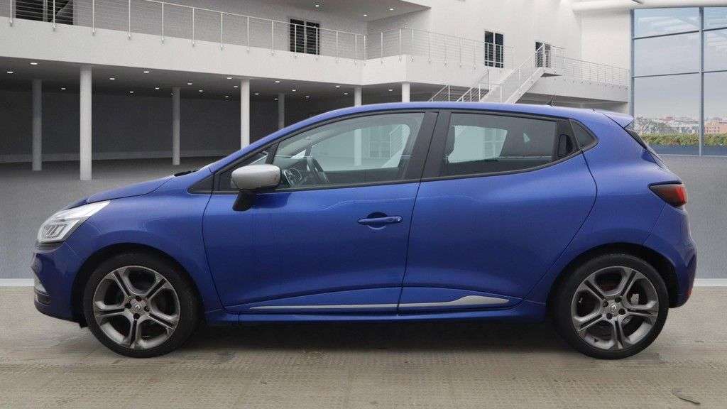 2018 RENAULT CLIO 2018 RENAULT CLIO