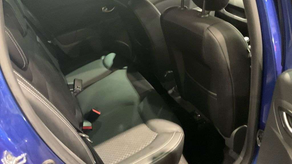 2018 RENAULT CLIO 2018 RENAULT CLIO